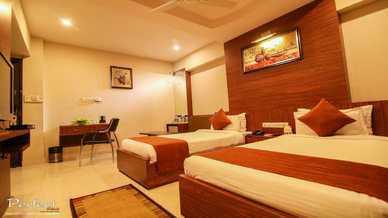The Mahal Inn Jamshedpur Exterior foto