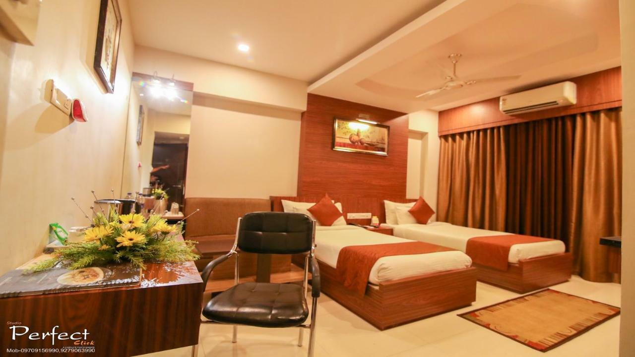 The Mahal Inn Jamshedpur Exterior foto