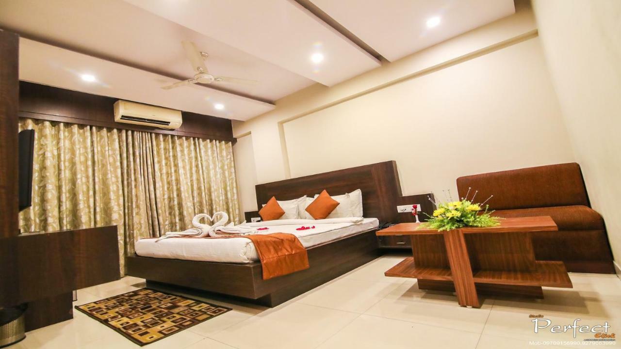The Mahal Inn Jamshedpur Exterior foto